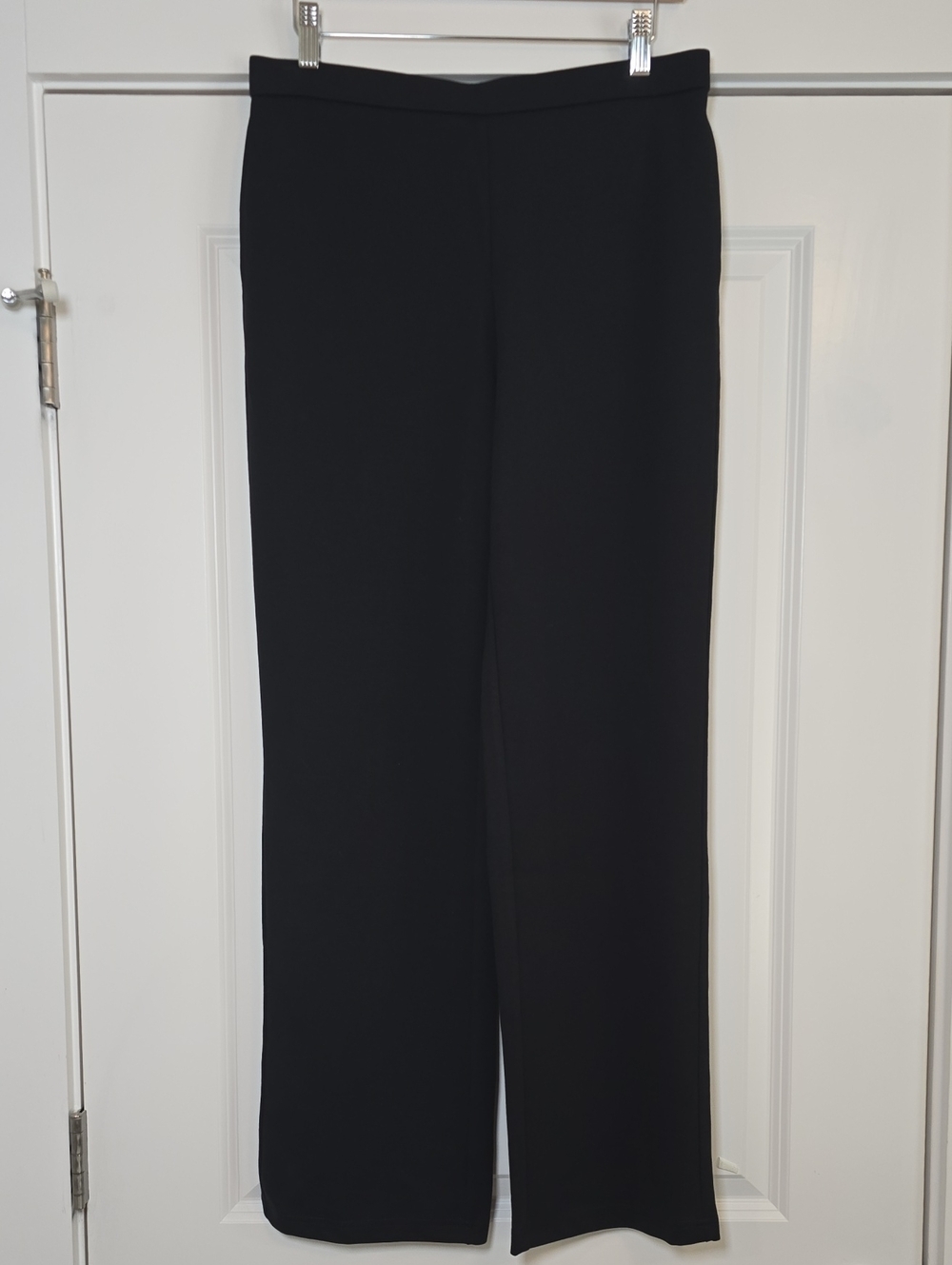 OGL Classic Mid-Rise Black Straight Leg Women's Pants Size Medium